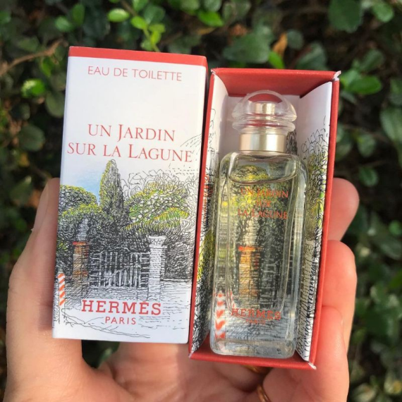 小樣品- HERMES Un Jardin Sur La Lagune Eau De Toilette 7.5ml 愛馬仕 潟湖花園淡香水